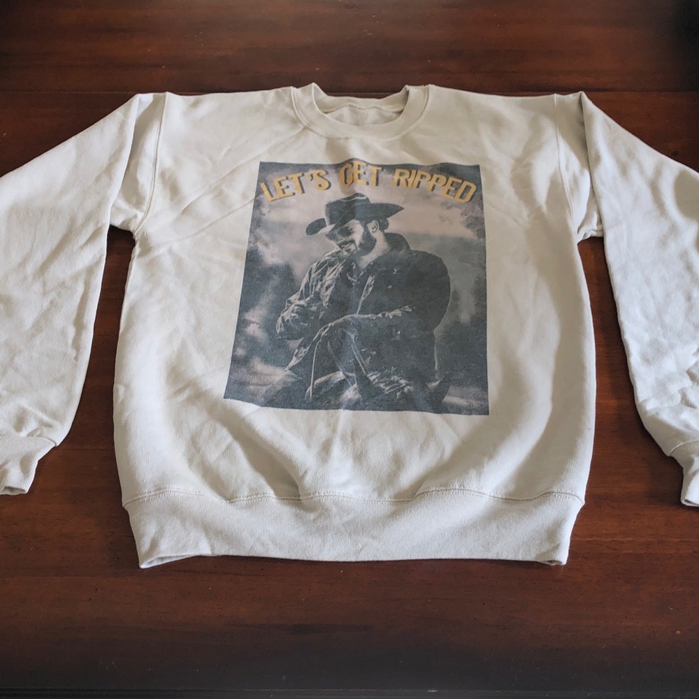 Yellowstone TV Series LET’S GET RIPPED Cole Hauser Graphic Sweatshirt NWOT - Picture 4 of 9